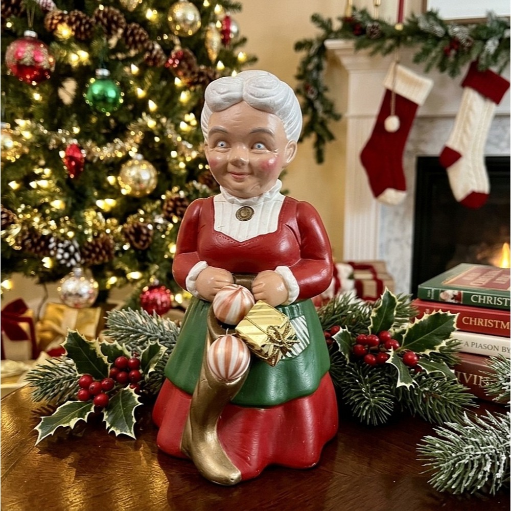 Vintage Ceramic Mrs Claus Figurine Atlantic Mold Hand Painted Christmas 10"